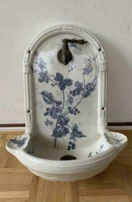 IK ZOEK EEN ANTIEK WASFONTEINTJE, Verzenden