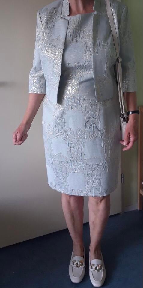 Jurk met jasje ( moeder vd bruid ) mt 42, Kleding | Dames, Jurken, Maat 42/44 (L), Zo goed als nieuw, Boven de knie, Verzenden