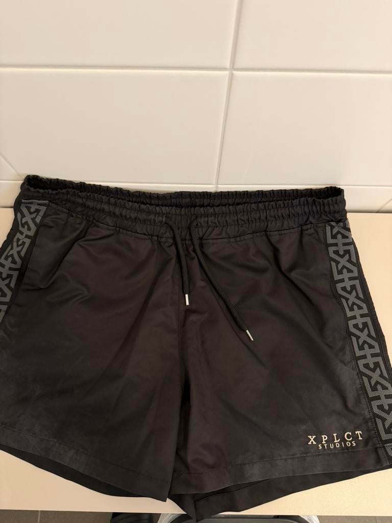 xplct studios zwembroek, Kleding | Heren, Badmode en Zwemkleding, Verzenden, Maat 56/58 (XL), Zwart, Zwemshort
