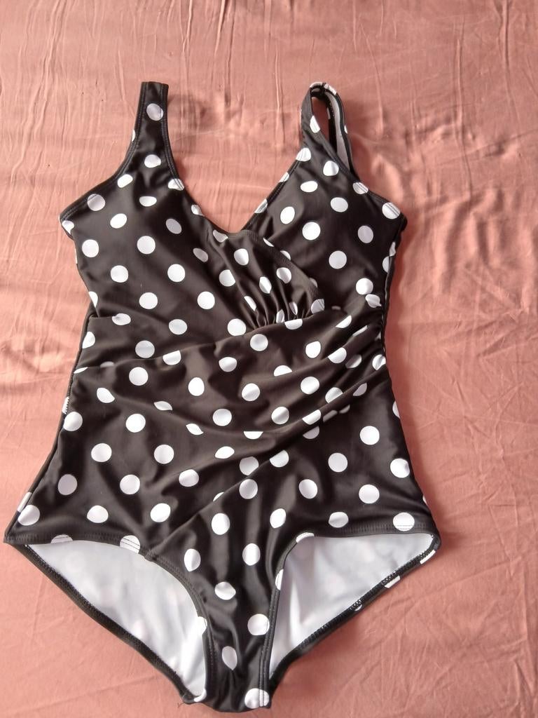 Badpak nieuwe,slankmakend maat M, Zwart, Nieuw, Badpak, Ophalen of Verzenden