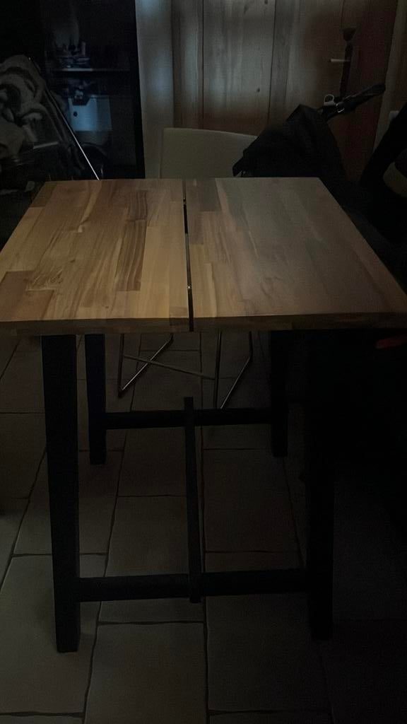 Skogta bar tafel, Huis en Inrichting, Tafels | Statafels, Ophalen, Gebruikt
