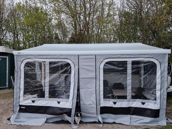 Thule Panorama luifeltent 6300 450 L, Caravans en Kamperen, Voortenten en Luifels, Zo goed als nieuw, Thule, Ophalen