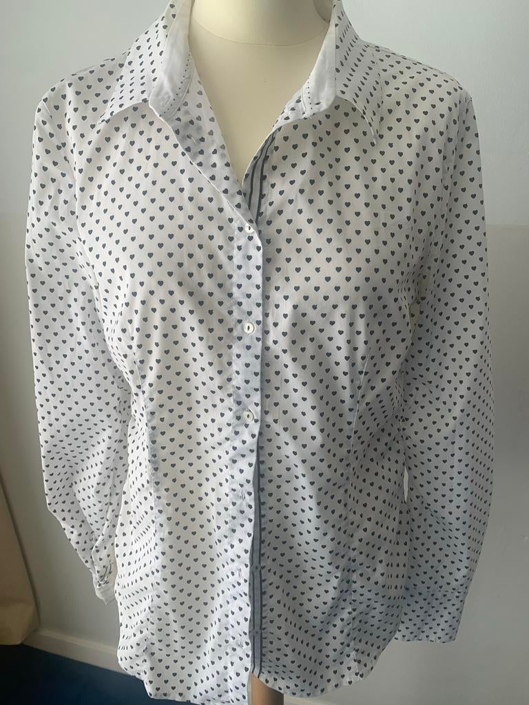 Marccain blouse met hartjes, Kleding | Dames, Blouses en Tunieken, Ophalen of Verzenden, Zo goed als nieuw, Maat 38/40 (M), Wit