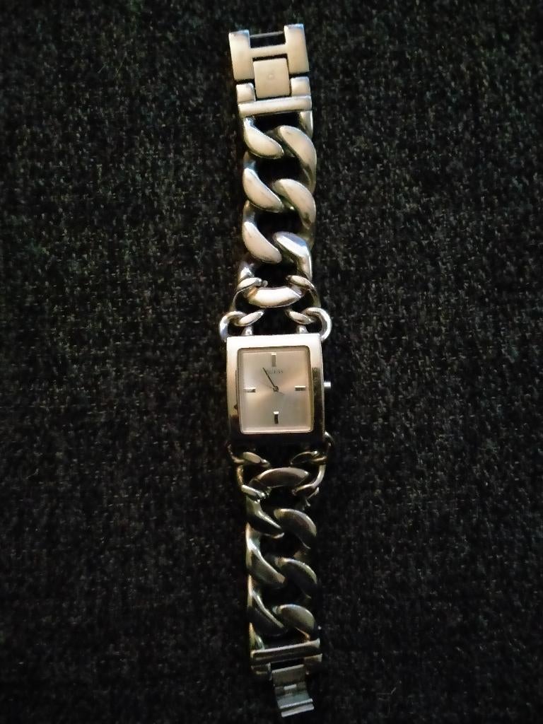 Guess dames design horloge, Ophalen of Verzenden, Zo goed als nieuw