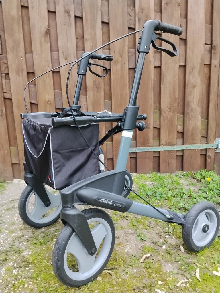Lichtgewicht aluminium Rollator, Ophalen, Lichtgewicht, Gebruikt