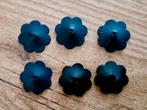 Veel vintage blauwe en zwarte knopen, Hobby en Vrije tijd, Ophalen of Verzenden, Gebruikt, Knoop of Knopen