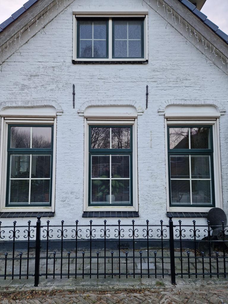 Kunststof Kozijnen dubbelglas met roedes en Voordeur, Doe-het-zelf en Verbouw, Kunststof, Gebruikt, Raamkozijn, Inclusief glas