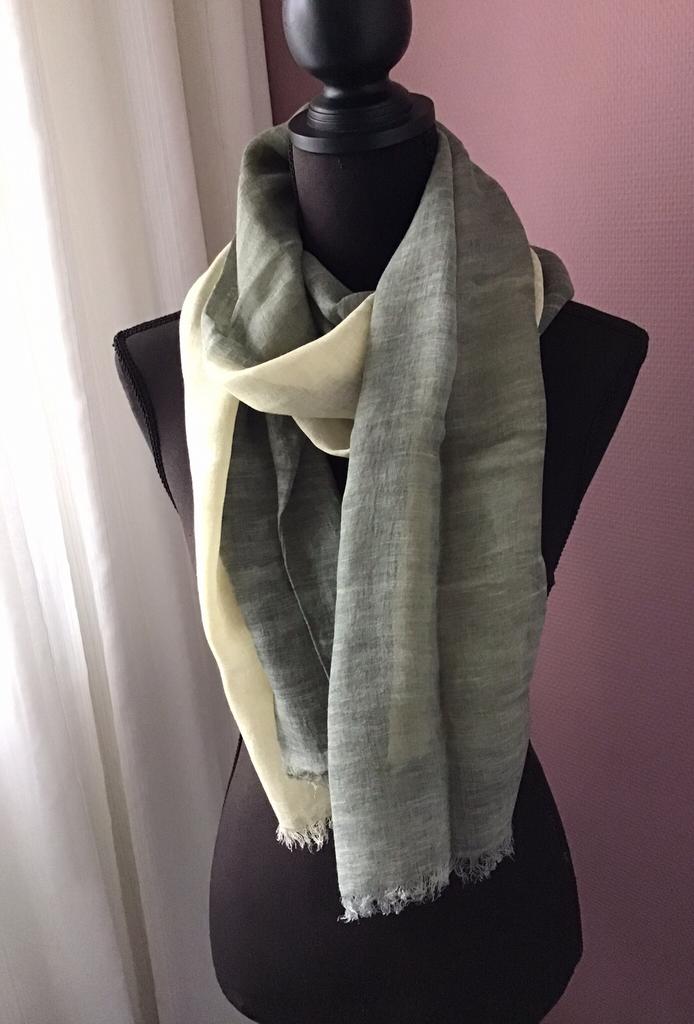 Expresso sjaal, Kleding | Dames, Mutsen, Sjaals en Handschoenen, Ophalen of Verzenden, Nieuw, Maat 46/48 (XL) of groter, Sjaal
