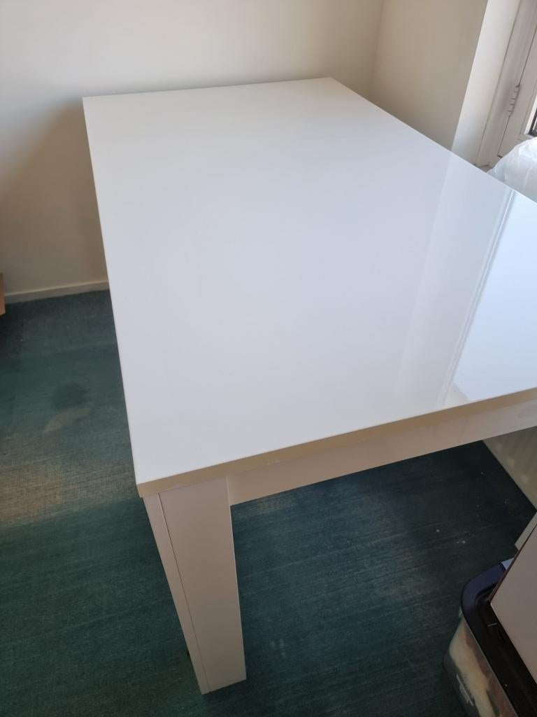 Grote witte eettafel, Huis en Inrichting, Tafels | Eettafels, Ophalen, Gebruikt, Overige materialen, 50 tot 100 cm