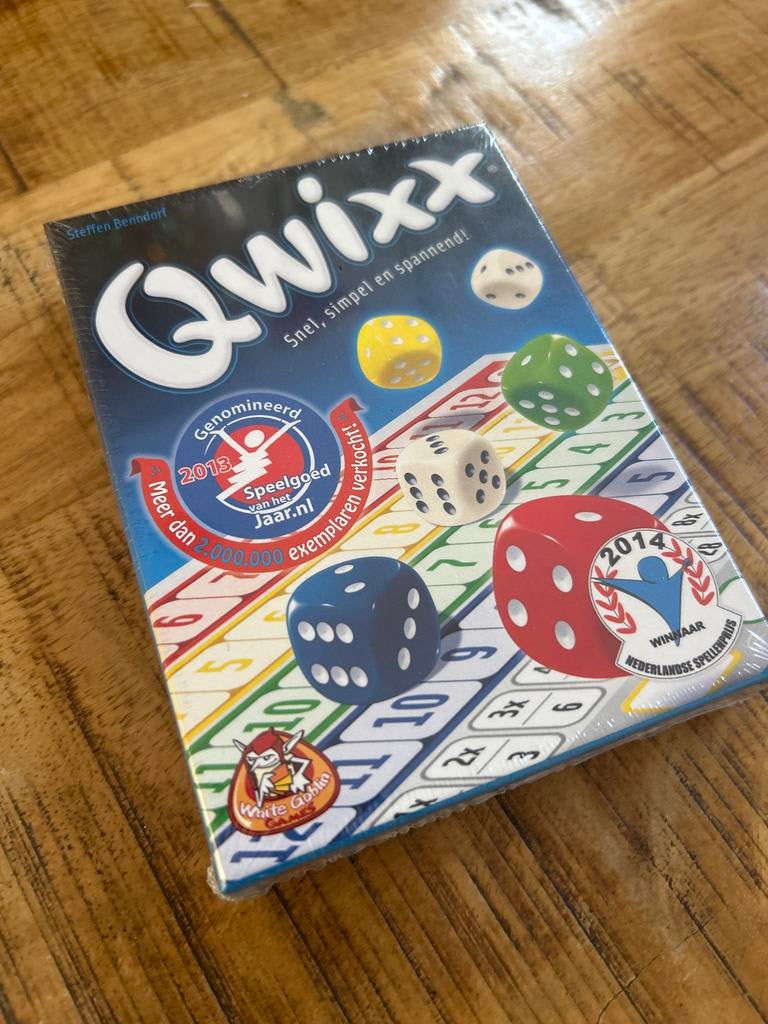Qwixx dobbelspel - Nieuw in plastic verpakking, Drie of vier spelers, Ophalen of Verzenden, Nieuw