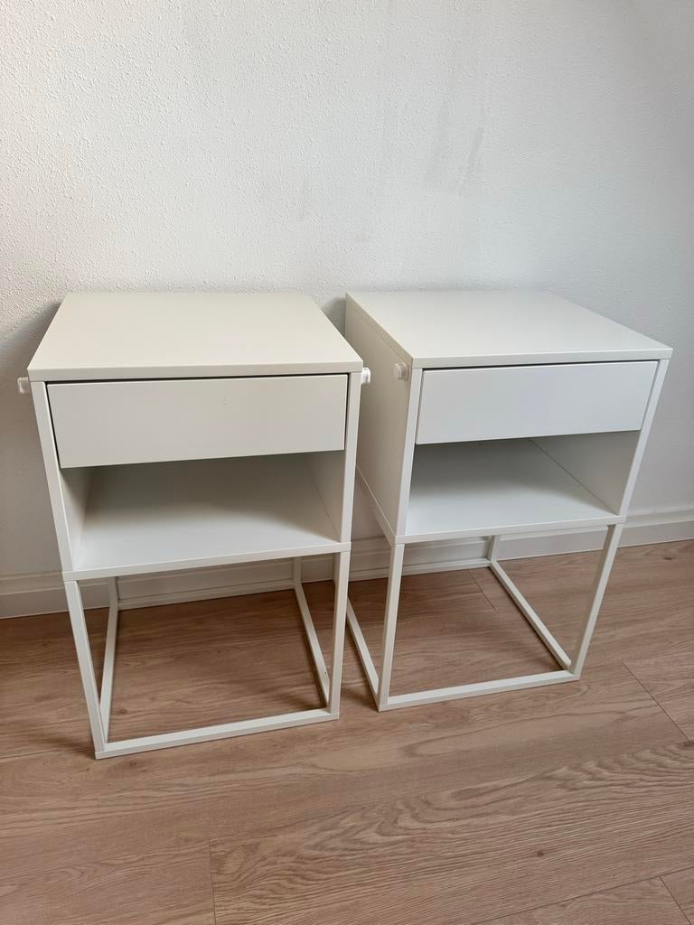 Nachtkastjes Vikhammer - Set van 2, Ophalen, Minder dan 45 cm, Metaal of Aluminium, 55 tot 70 cm
