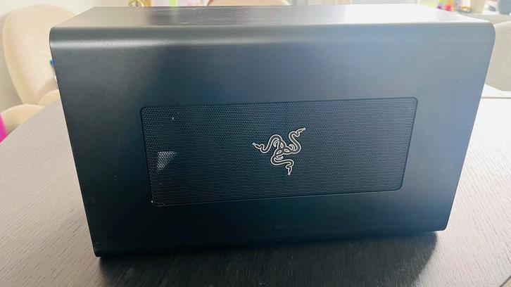 Razer Core X Chroma eGPU case, Computers en Software, Videokaarten, Gebruikt, AMD, PCI-Express 4.0, GDDR6, HDMI, Ophalen