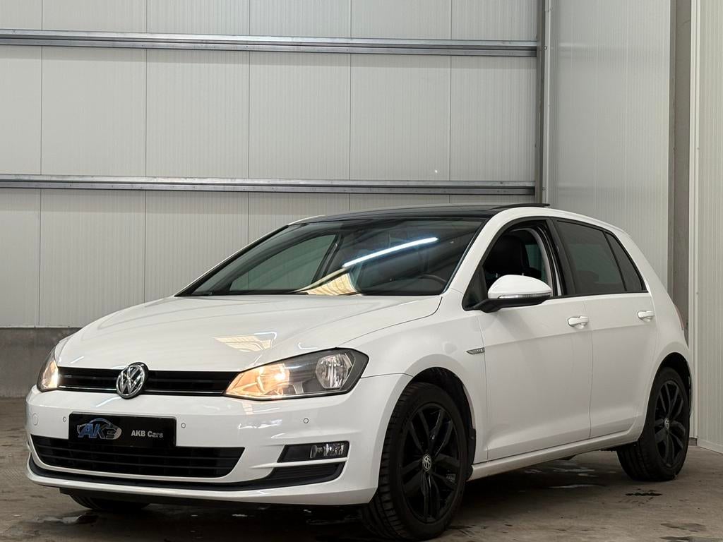 Volkswagen Golf 1.2 TSI/BJ2014/PANO/CRUISE/NAVI/SENSOR/APK/, Auto's, Stof, 4 cilinders, Wit, Bedrijf