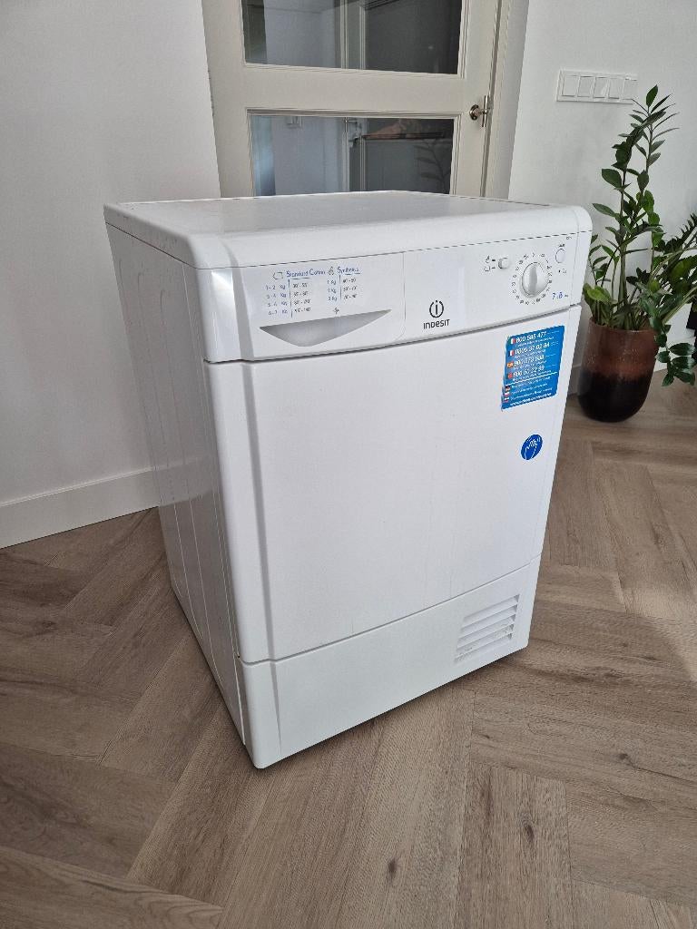 Condensdroger Indesit IDC75B, Witgoed en Apparatuur, Wasdrogers, Ophalen, 6 tot 8 kg, Gebruikt, Voorlader