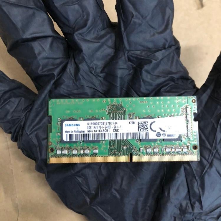 Samsung 8GB 1Rx8 PC4-2400T-SA1-11 M471A1K43CB1-CRC, Computers en Software, RAM geheugen, Gebruikt, DDR4, 8 GB, Ophalen of Verzenden
