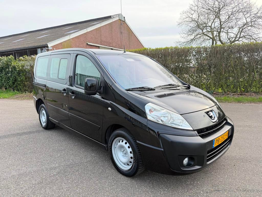 Peugeot Expert Tepee 2.0 16V 140PK - AIRCO - 8 PERS., Auto's, Voorwielaandrijving, Gebruikt, 2000 kg, Zwart