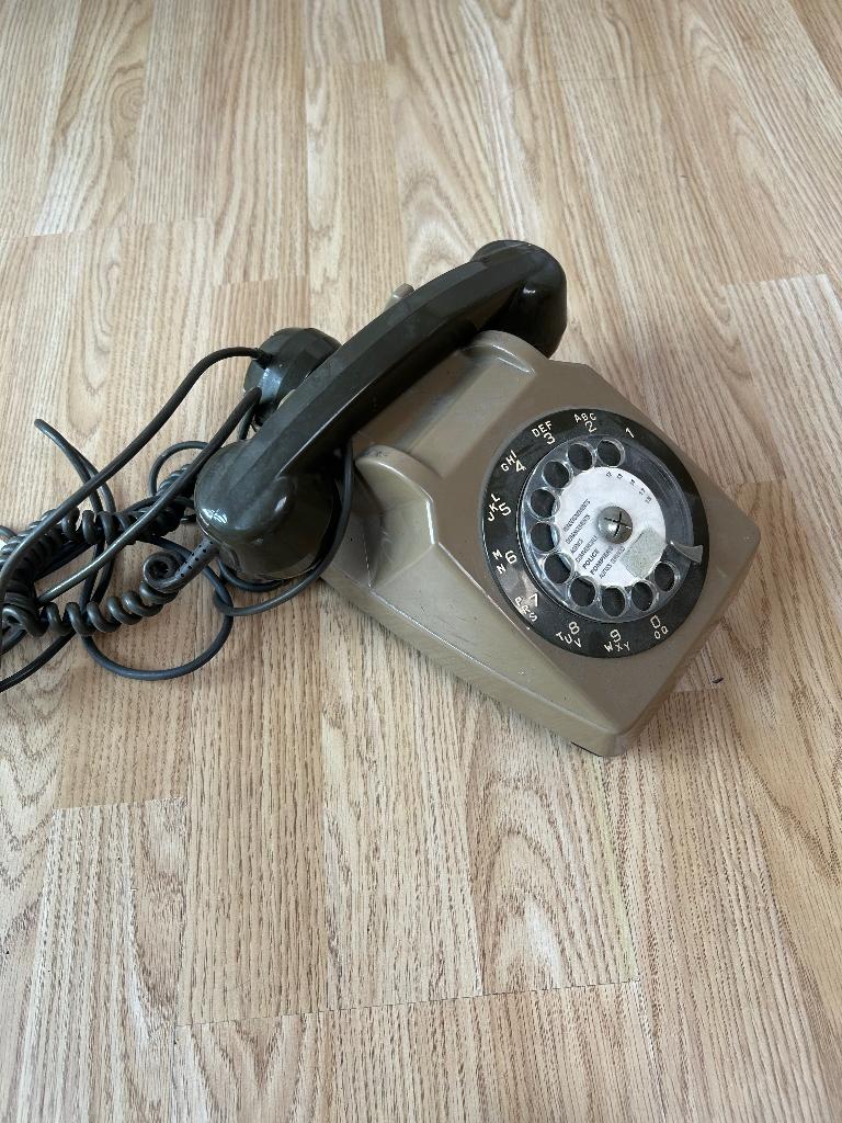 Oudetelefoon, Ophalen, Gebruikt