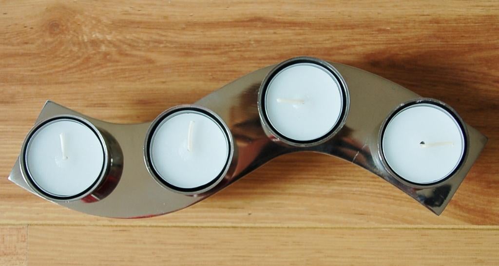 Moderne kandelaar kaarsen theelichtjes verzilverd 26 x 5 cm, Overige materialen, Nieuw, Ophalen of Verzenden, Kandelaar