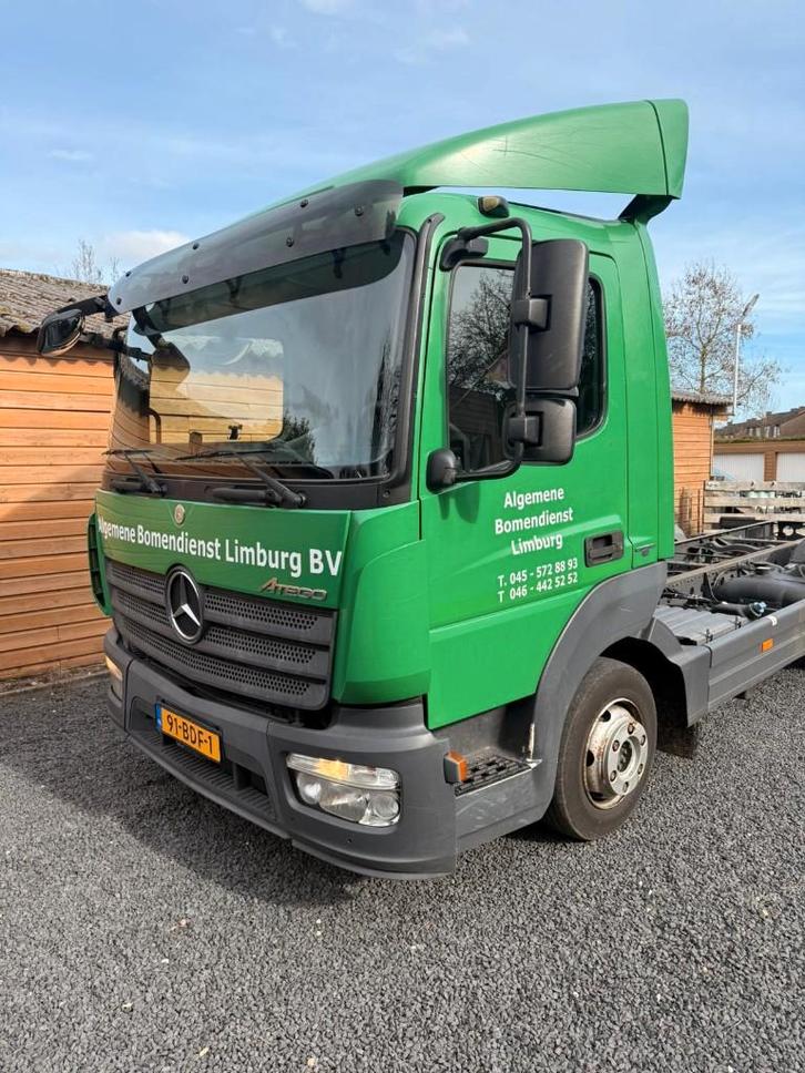 Mercedes Atego 818 evt. met laadklep en box!, Auto's, Vrachtwagens, Particulier, Mercedes-Benz, Diesel, Euro 6, Automaat, Groen