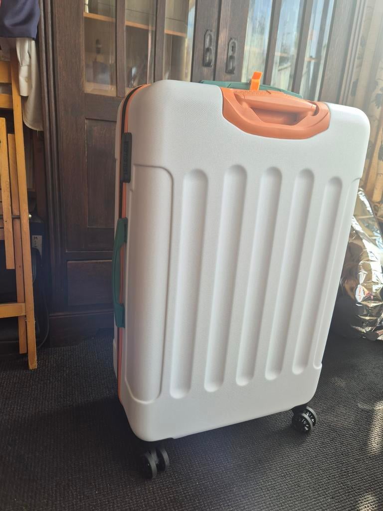 Postcodeloterij Koffer - 68x47x26 cm met Wieltjes, Wieltjes, Hard kunststof, 45 tot 55 cm, Nieuw