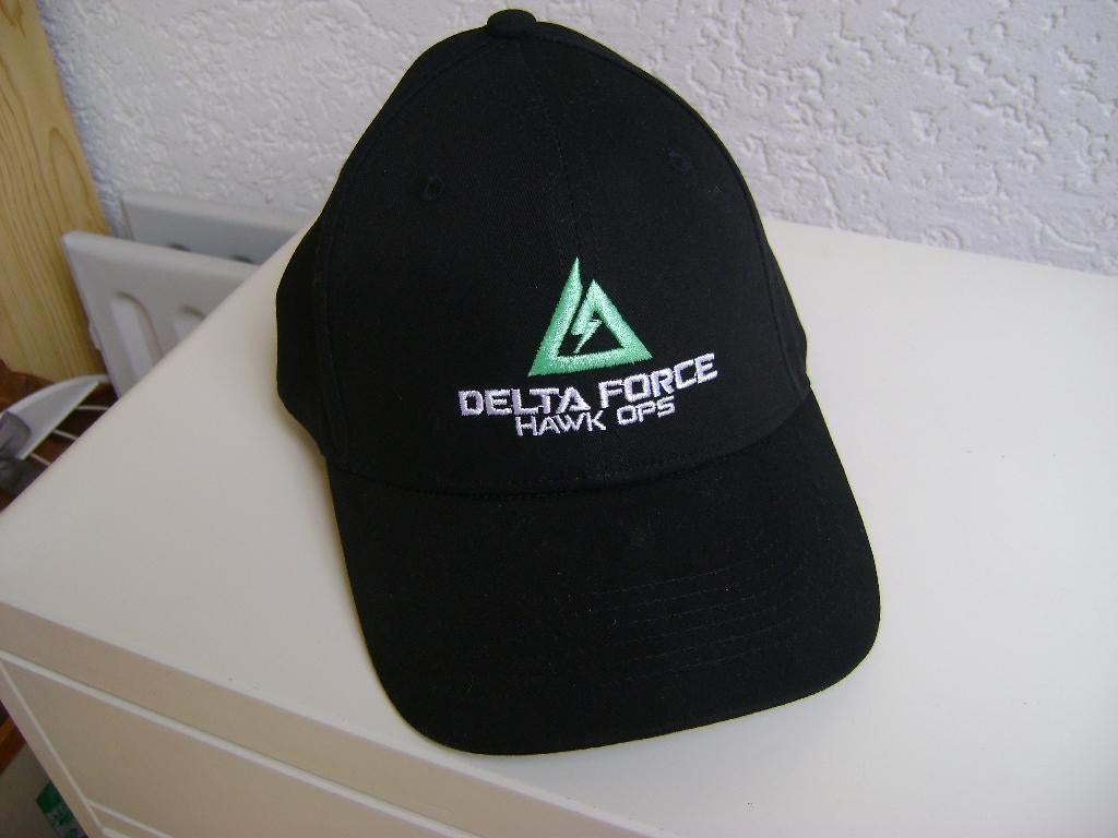 zwarte verstelbare kinderpet mt 158/164 met delta force hawk, Kinderen en Baby's, Kinderkleding | Petten en Hoeden, 158 t/m 164