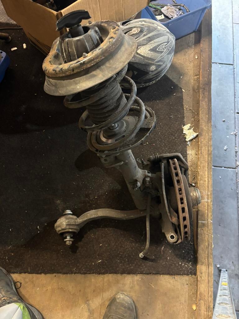 Mercedes wielophanging, Ophalen, Gebruikt