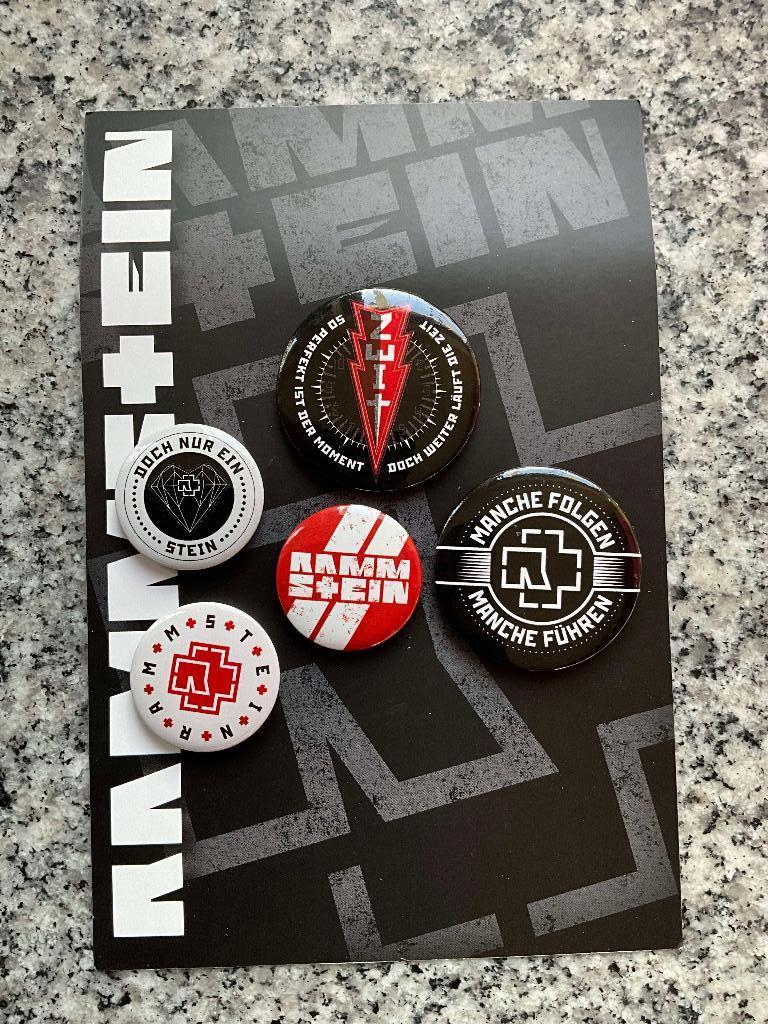 5 verschillende Buttons van Rammstein, Overige typen, Nieuw, Ophalen of Verzenden, 5 verschillende Buttons van Rammstein