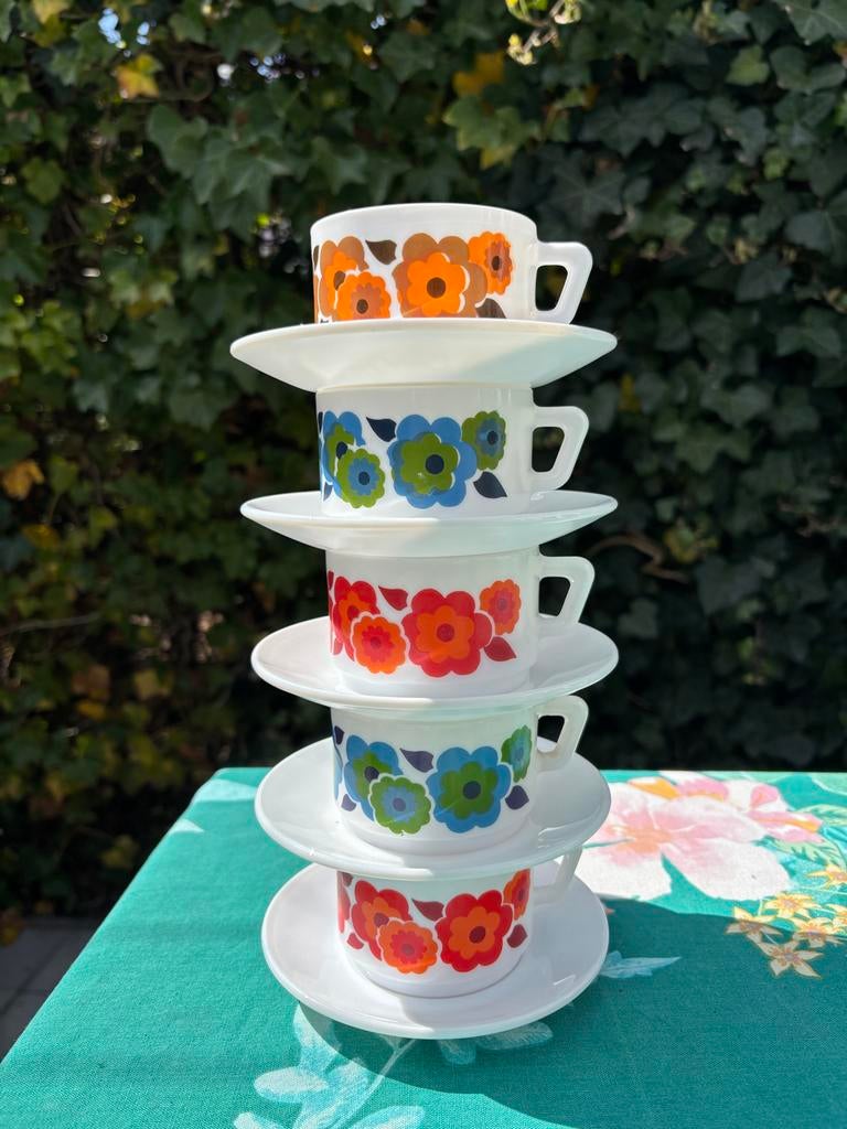 5 Arcopal Lotus kop en schotels - puntgaaf!, Ophalen of Verzenden