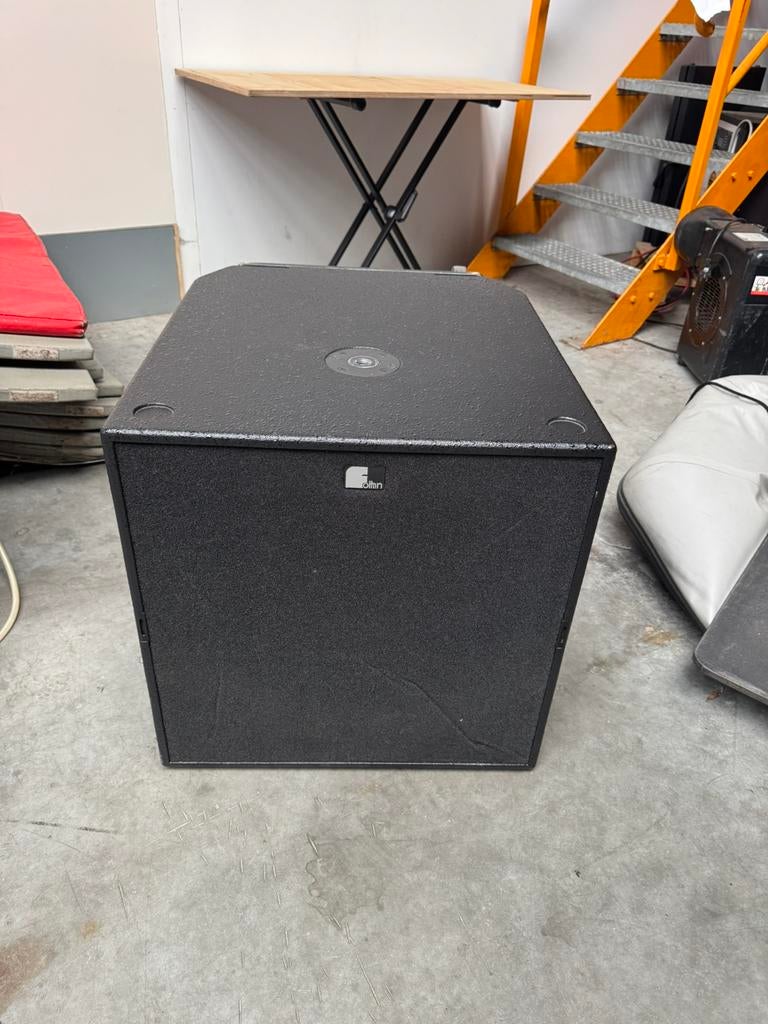 Fohhn XS-4 actieve subwoofer, Subwoofer, Zo goed als nieuw, 120 watt of meer, Ophalen