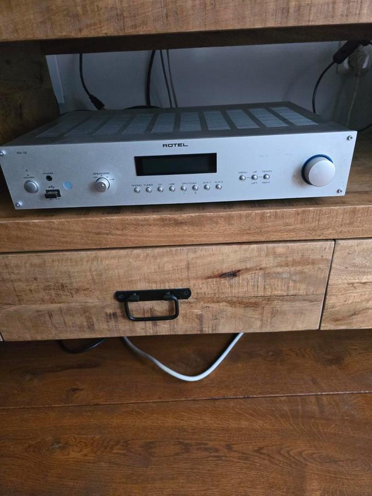 Rotel RA-12 Stereo Versterker met Bluetooth - Nieuwstaat, Audio, Tv en Foto, Versterkers en Receivers, Zo goed als nieuw, Stereo