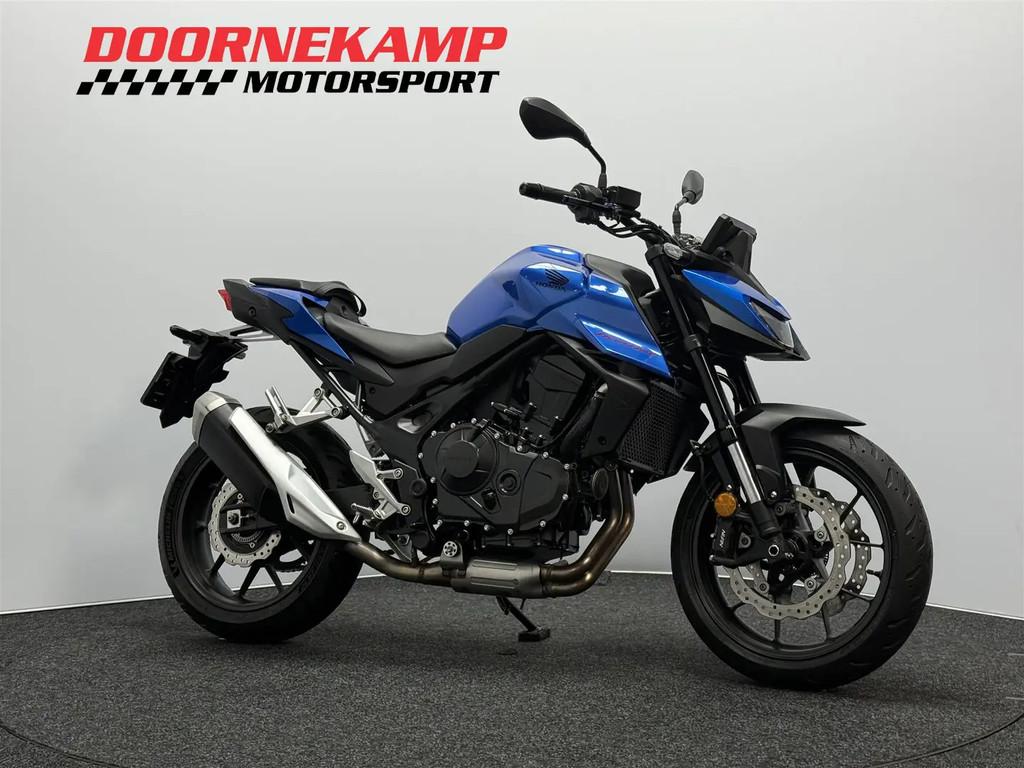Honda CB 750 HORNET € 8.250,00, Bedrijf, Cruise Control, 12 t/m 35 kW, Naked bike