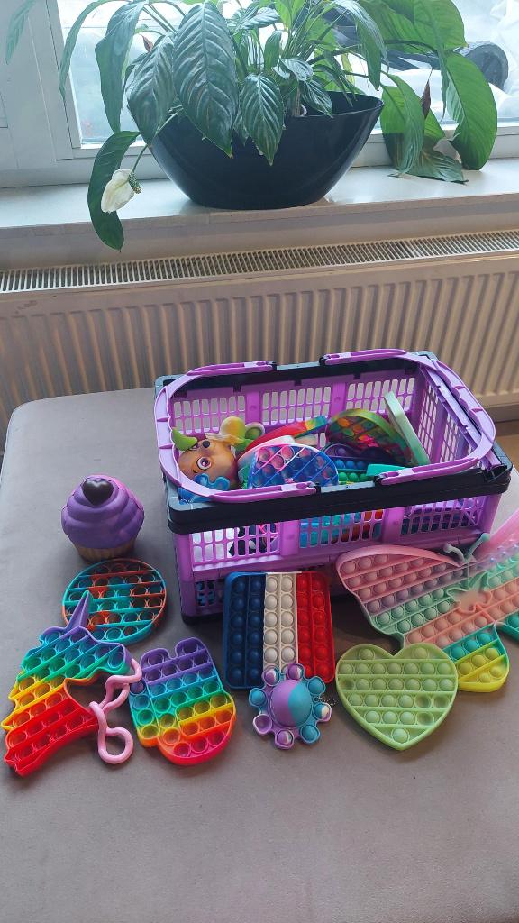 Fidget toys, Verzamelen, Speelgoed, Zo goed als nieuw, Ophalen