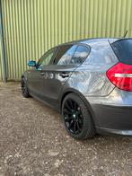 BMW 1-serie met nieuwe APK!, Auto's, BMW, 1-Serie, 4 cilinders, 122 pk, 1200 kg