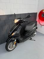 Piaggio New Fly 2012 4Takt Snorscooter, Ophalen