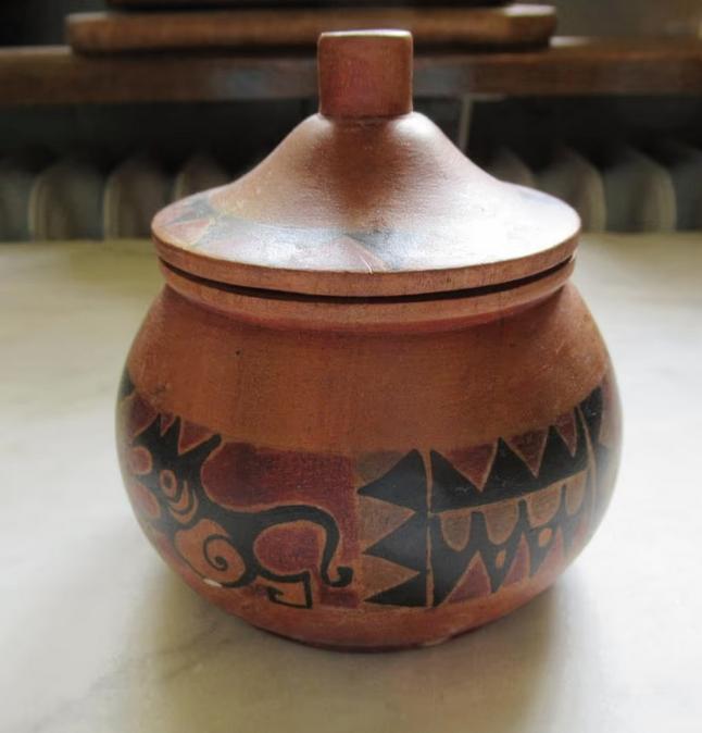 Potje van gedraaid en gedecoreerd hout, Antiek en Kunst, Kunst | Beelden en Houtsnijwerken, Ophalen of Verzenden