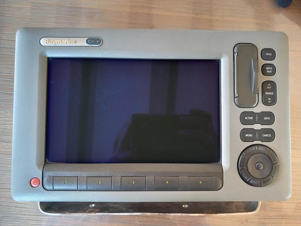 Raymarine C90 W, met beugel en kabel., Ophalen of Verzenden, Gebruikt, Kaartplotter of Fish Finder