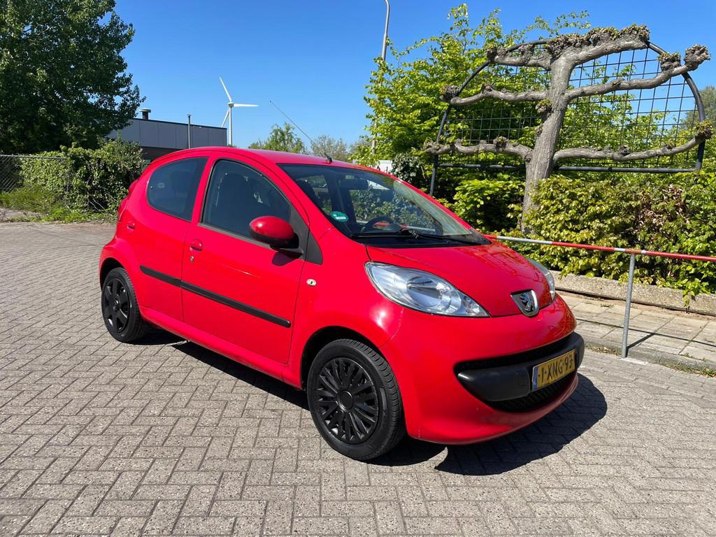 Peugeot 107 1.0-12V XR, Auto's, Peugeot, Voorwielaandrijving, 4 stoelen, 68 pk, Bedrijf