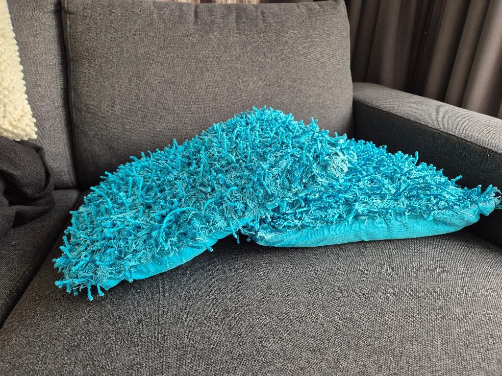 2x Profijt Meubel sierkussen lichtblauw/blauw, Ophalen of Verzenden, Zo goed als nieuw, Blauw, Vierkant