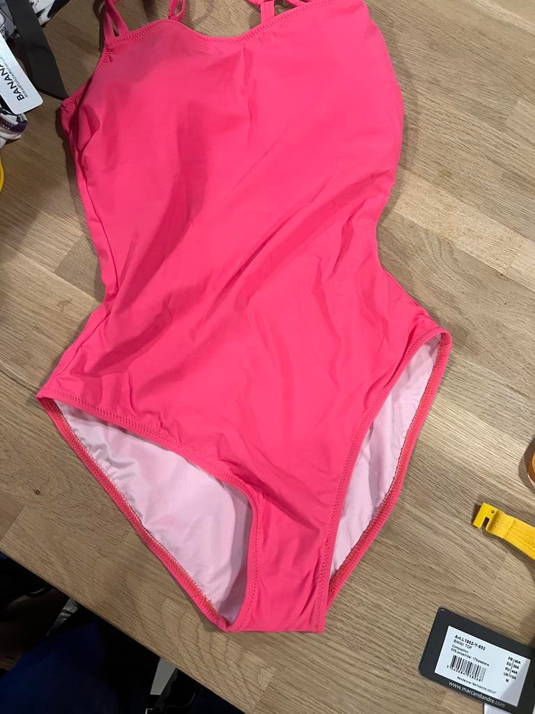 Gottex badpak maat 38 38D NIEUW!! Nu €20,-, Kleding | Dames, Badmode en Zwemkleding, Ophalen of Verzenden, Nieuw, Badpak