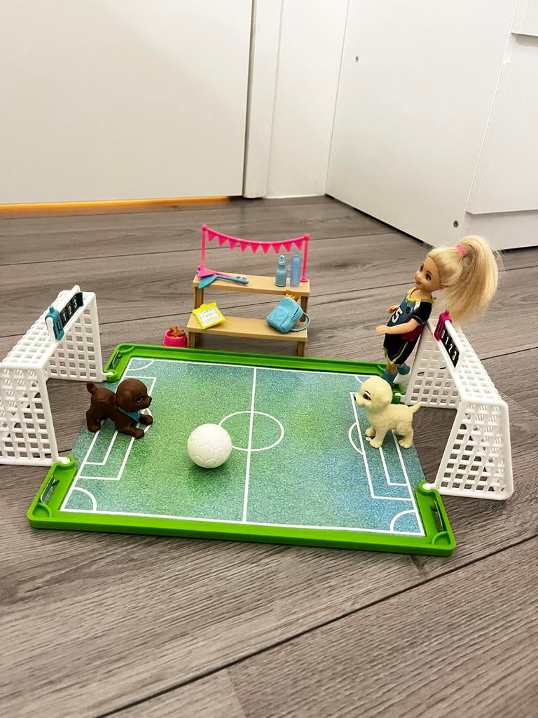 Barbie chelsea voetbal, Ophalen of Verzenden, Nieuw