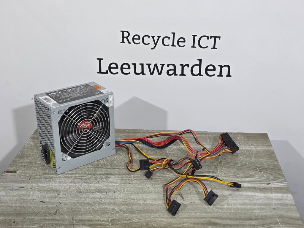 Spire 420w max voeding psu power supply sp-atx-420w-c1-pfc, Computers en Software, Interne voedingen, Gebruikt, Ophalen of Verzenden