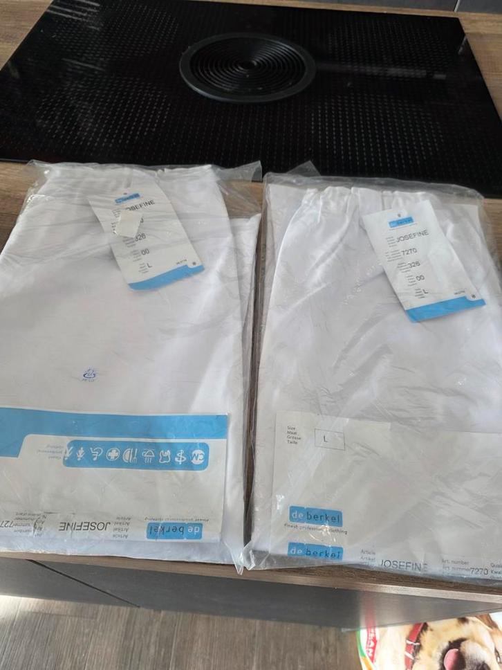 Twee witte broeken van De Berkel, maat L, Kleding | Dames, Overige Dameskleding, Nieuw, Ophalen of Verzenden