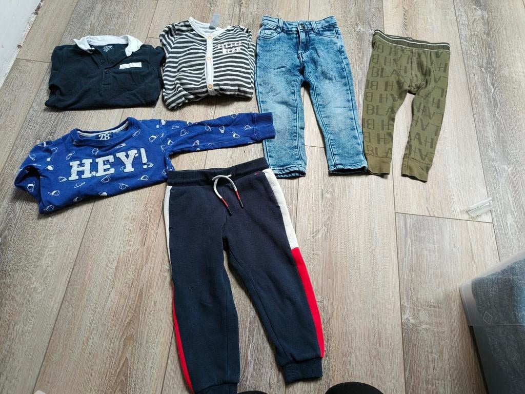 Kledingpakket bundel 7 stuks jongen maat 92  Tommy Hilfiger, Ophalen of Verzenden, Zo goed als nieuw, Tommy Hilfiger, Jongetje