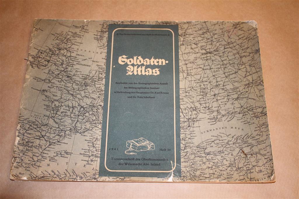 Soldatenatlas Wehrmacht - 1941 !!, Ophalen of Verzenden, Tweede Wereldoorlog, Gelezen, Overige onderwerpen