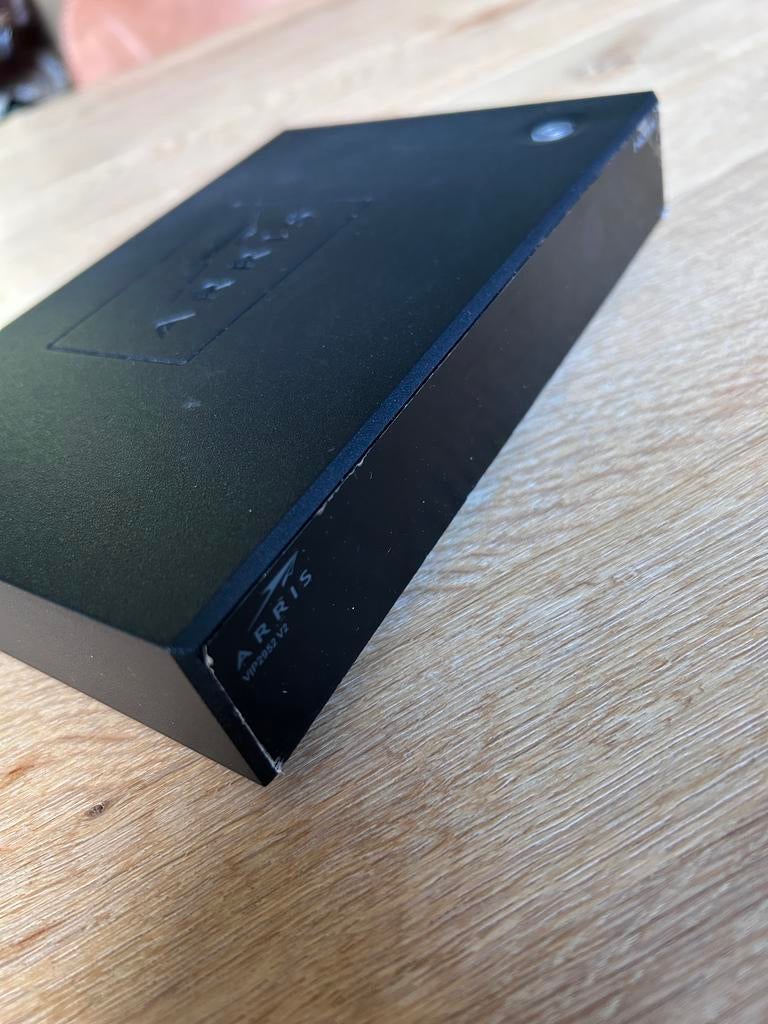 KPN ontvanger Arris VIP2952 V2 inclusief adapter, Ophalen of Verzenden, Gebruikt, Decoder