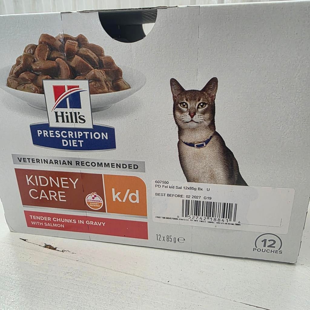 Hills katten eten, Ophalen, Kat