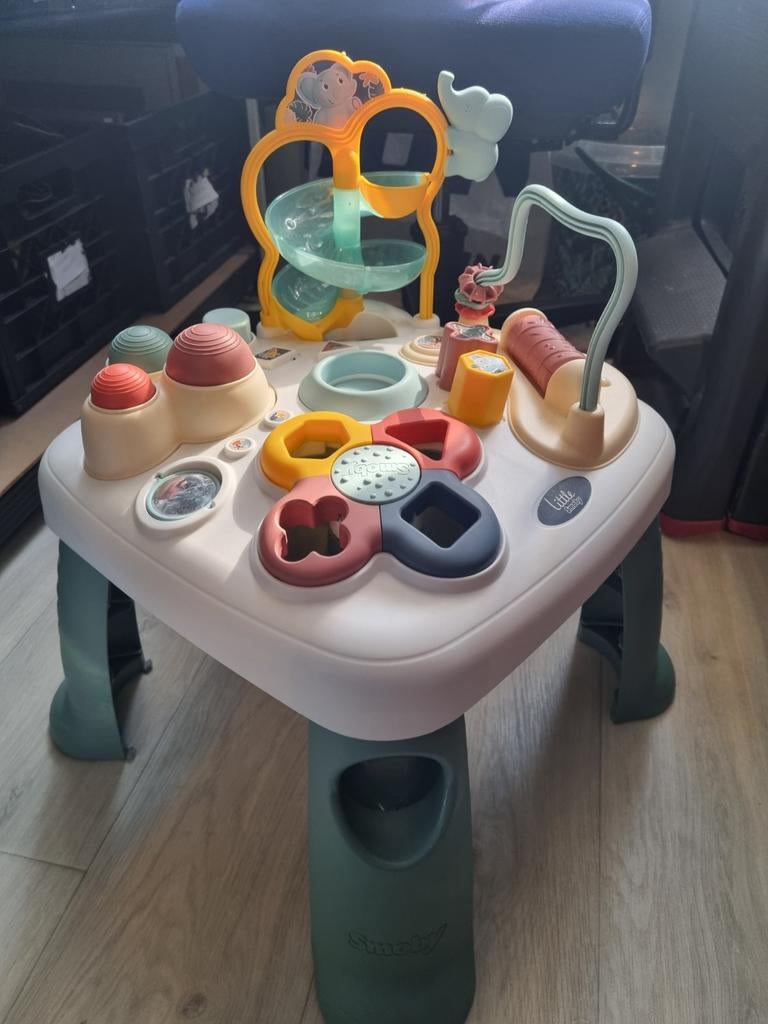 Interactieve baby speeltafel. Met blokjes en balletje, Ophalen, Zo goed als nieuw