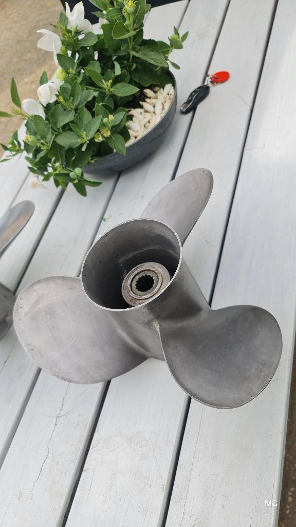 MMercury Stainless Steel 3 Blade Prop 14.5 X 17p LH, Ophalen of Verzenden, Gebruikt, Motor en Techniek, Motorboot
