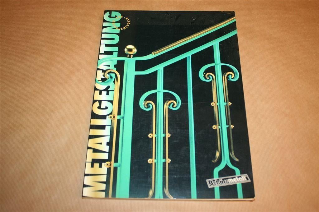 Prachtige grote catalogus met siersmeedwerk !!, Ophalen of Verzenden, Zo goed als nieuw, Bouwkunde