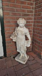 Beeld tuinornament Lente Meisje - Aged Cotswold Stone, Ophalen of Verzenden